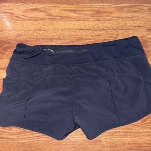 Black Lulu hotty hot shorts